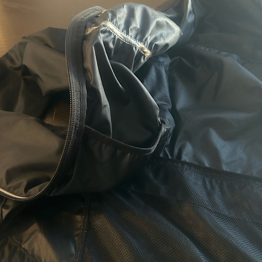 Nike+ FitDry Running Windbreaker Jacket - Picture 8 of 15